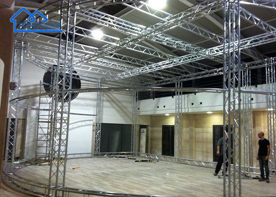 Beli Spigot Aluminium Truss Stage Light Frame Untuk Pameran Pernikahan online manufacture
