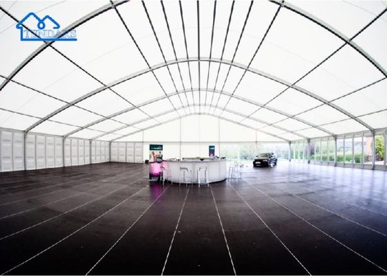 Kerangka paduan diperkuat 5x8m Arcum Tent Fire-Retardant Canopy Wind-Resistant untuk resepsi pernikahan