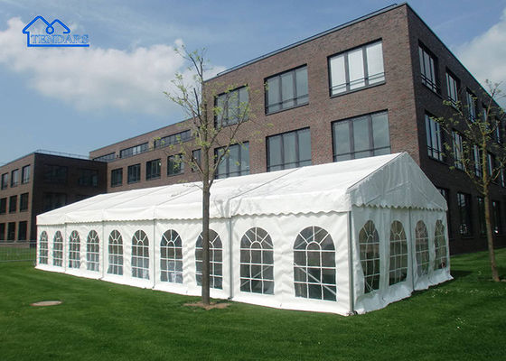Kerangka Baja Galvanis 4x4m Tenda Marquee Pesta 850g/m2 Kain PVC Quick Assembly untuk Perayaan Ulang Tahun