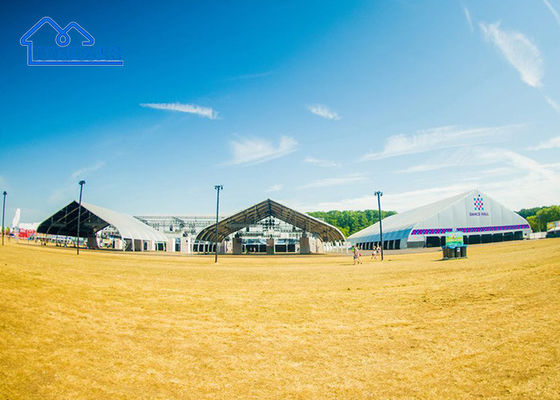 Big Luxury Custom Canopy Tent Clear Span Aluminium Frame Pesta Pernikahan Marquee Tent