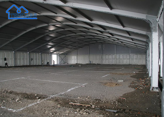 Gedung Luar Ruang Waterproof Hotel Luxury Resort Arch Roof Arcum Curved Event Tent
