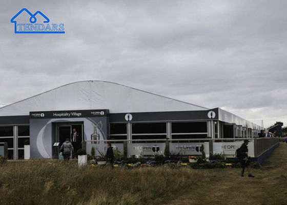 15x50m Besar Waterproof Hotel Luxury Resort Arch Roof Arcum Tents Untuk pesta, acara, pameran, pernikahan, dll
