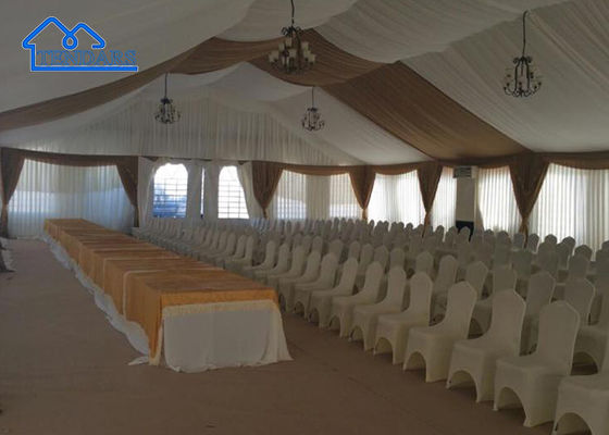 Perayaan Luar Ruangan Luar Biasa Aksesoris Tenda Dapur Lounge Chiavari Kursi Untuk Acara Pernikahan Acara Pesta