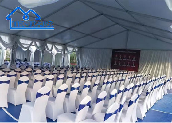 Tenda pesta besar yang elegan rangka SS304 untuk lebih dari 2000 orang biaya untuk menyewa sebuah marquee