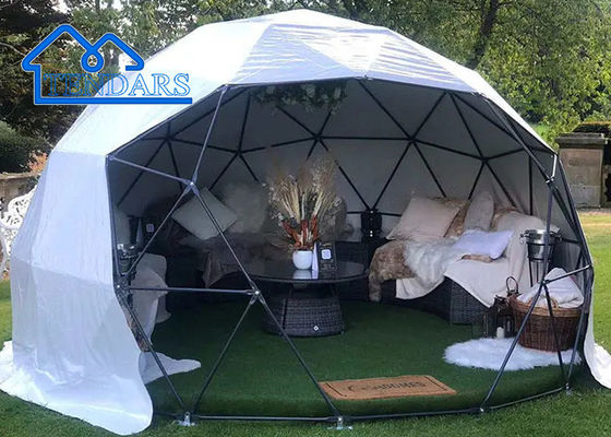 Tenda Geo Dome yang Disesuaikan Tenda Glamping Keluarga Luar Ruang Komersial Dengan Pintu Bulat