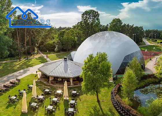 Pvc Tembok Putih Komersial Geodesic Dome Round Tent Untuk Luar Ruang