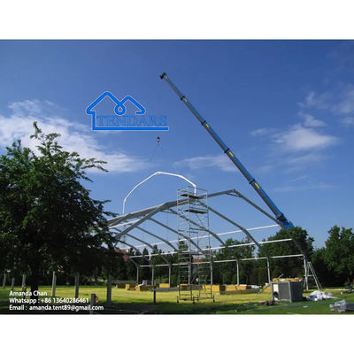 Canopy Polygon Tent Untuk Lapangan Bola Basket Acara Olahraga White Roof Polygonal Tent